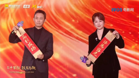 成人久久久精品乱码一区二区三区